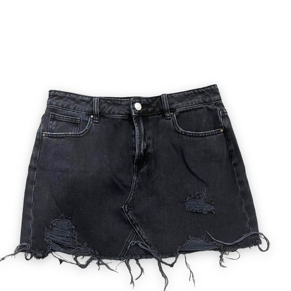 PacSun Dresses & Skirts - Pacsun black denim distressed hem mini skirt size 28